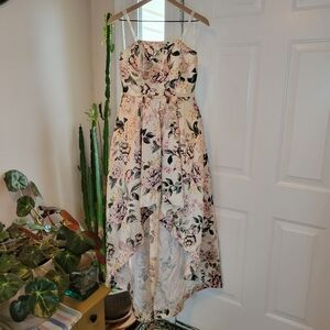 Speechless High Low Gorgeous‎ Rose Printed Strapless Prom Dress, Size 9 Juniors